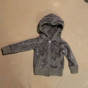 GAP kids grey fleece zip sweater xs (4-5)